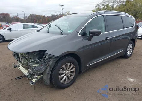 2018 Chrysler Pacifica Touring L Plus from USA, damaged, VIN 2C4RC1EGXJR104075